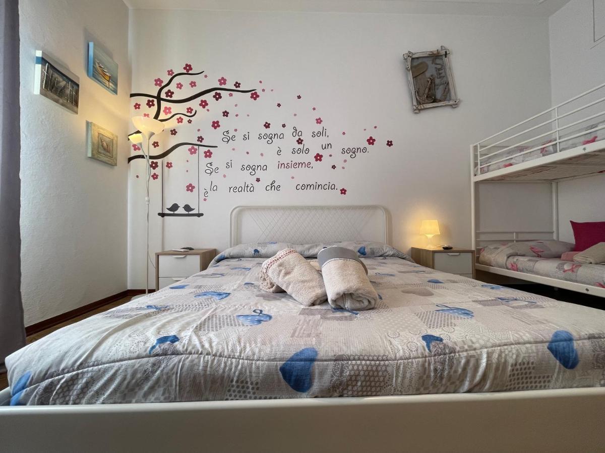 Le Palme 98 "Casa Vacanze" Lido di Camaiore Buitenkant foto