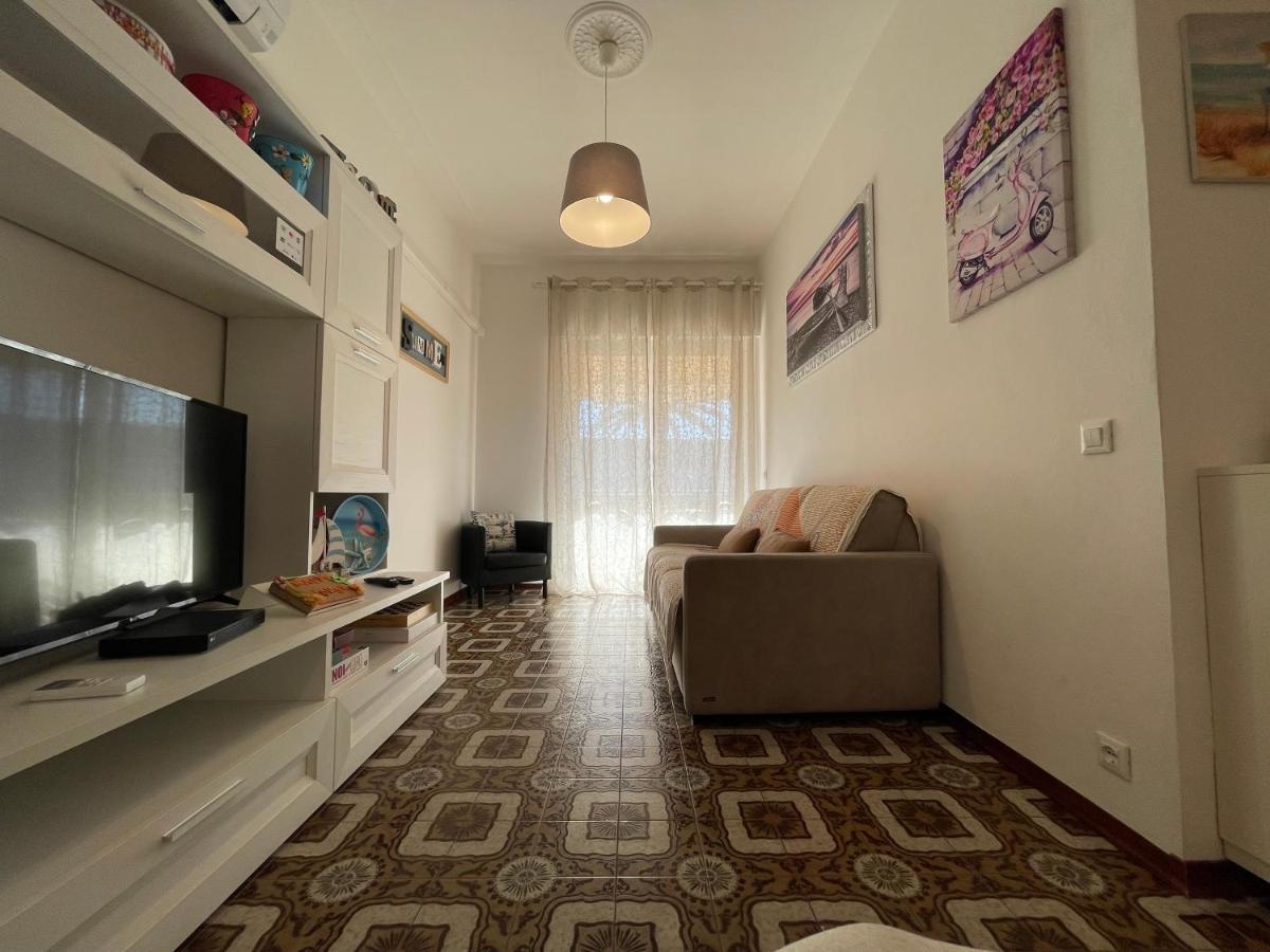 Le Palme 98 "Casa Vacanze" Lido di Camaiore Buitenkant foto