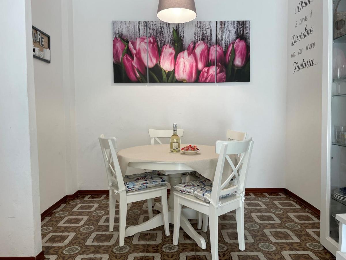 Le Palme 98 "Casa Vacanze" Lido di Camaiore Buitenkant foto