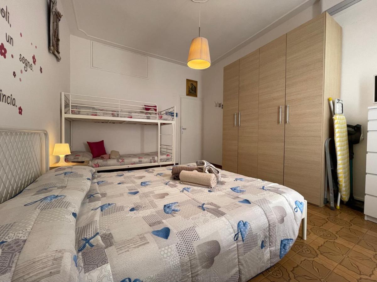Le Palme 98 "Casa Vacanze" Lido di Camaiore Buitenkant foto