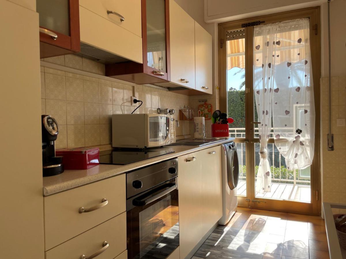 Le Palme 98 "Casa Vacanze" Lido di Camaiore Buitenkant foto