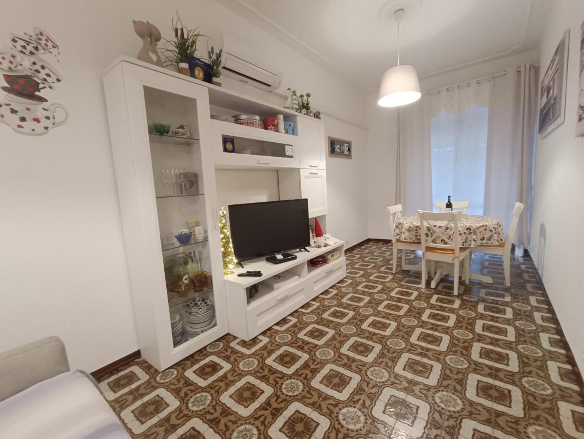 Le Palme 98 "Casa Vacanze" Lido di Camaiore Buitenkant foto